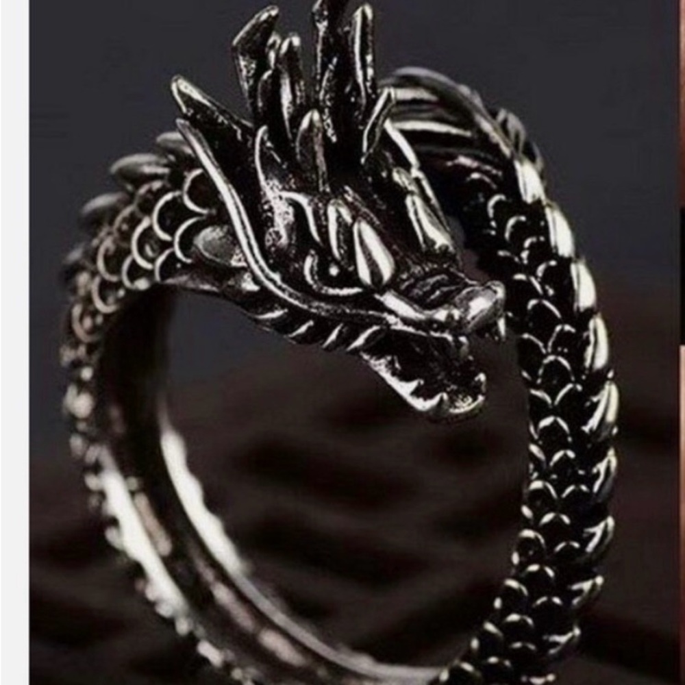 Dragon Men’s Ring